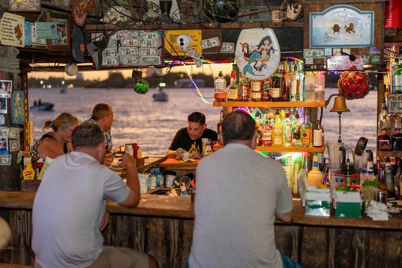 Florida: Le Tub Saloon