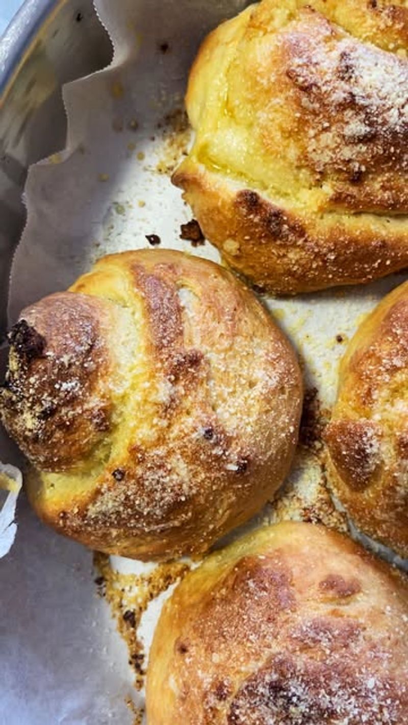 Garlic Parmesan Knots