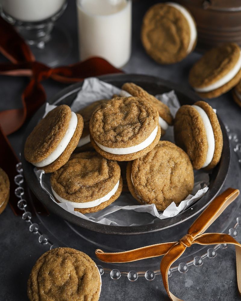 Gingerbread Cookies for Two