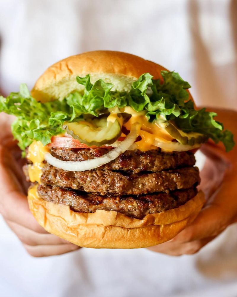 Hawaii: Teddy's Bigger Burgers