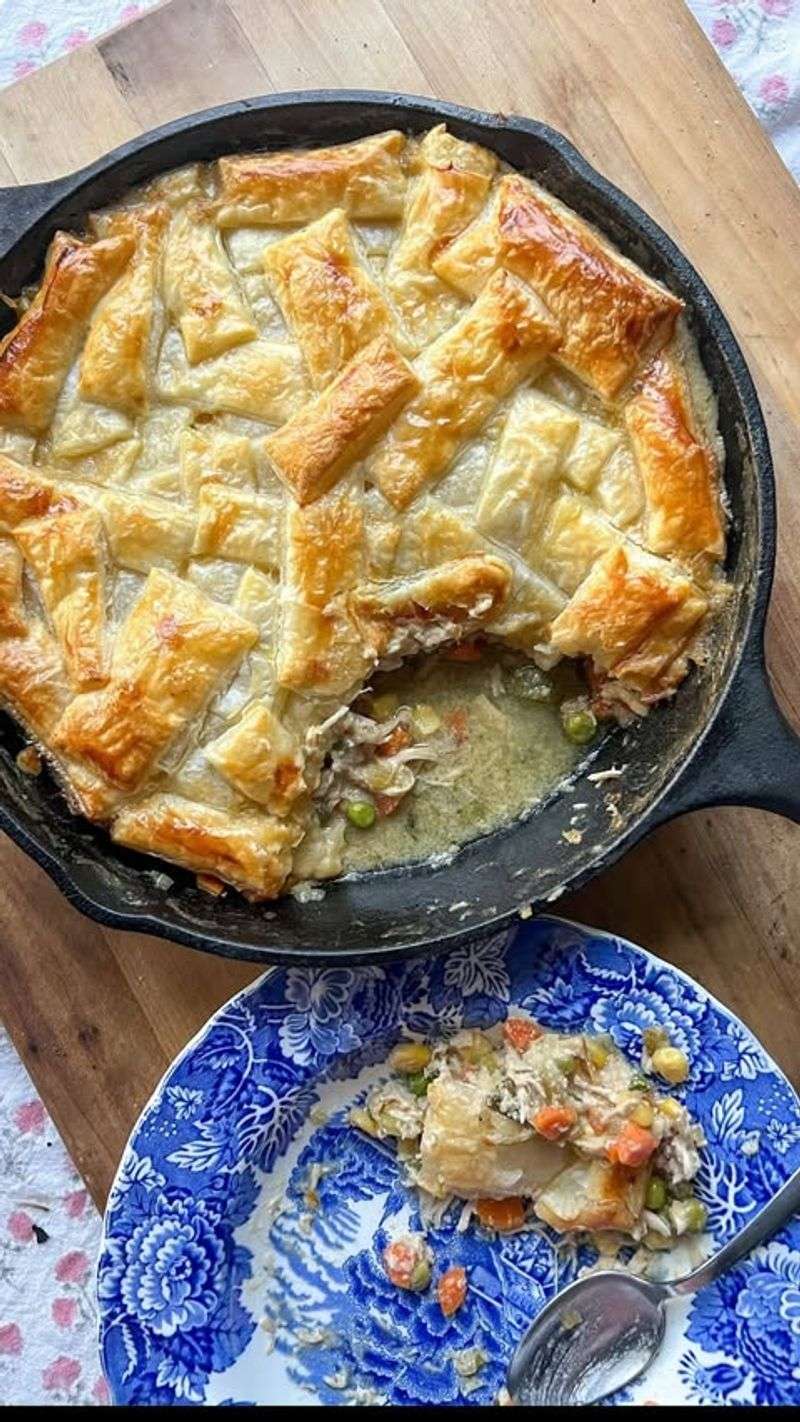 Hearty Chicken Pot Pie
