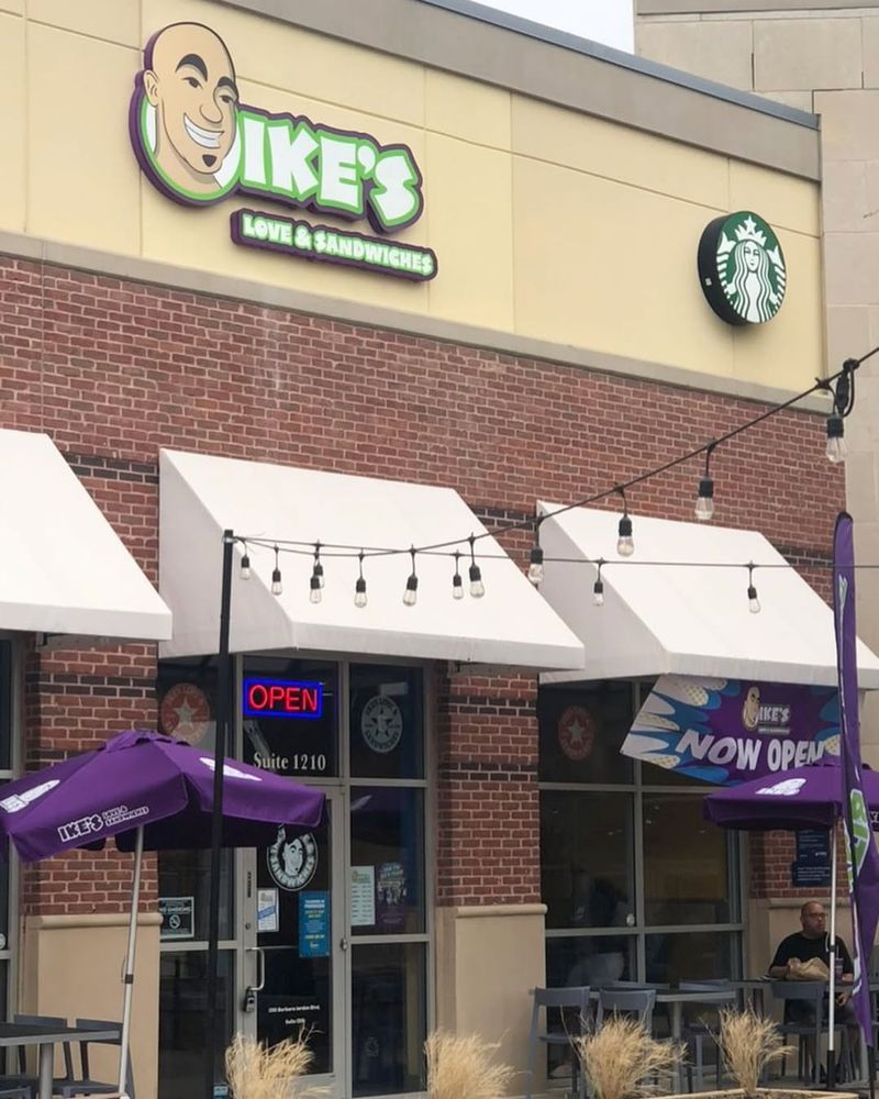 Ike's Love & Sandwiches