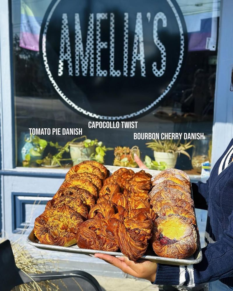 Indiana: Amelia's Bread