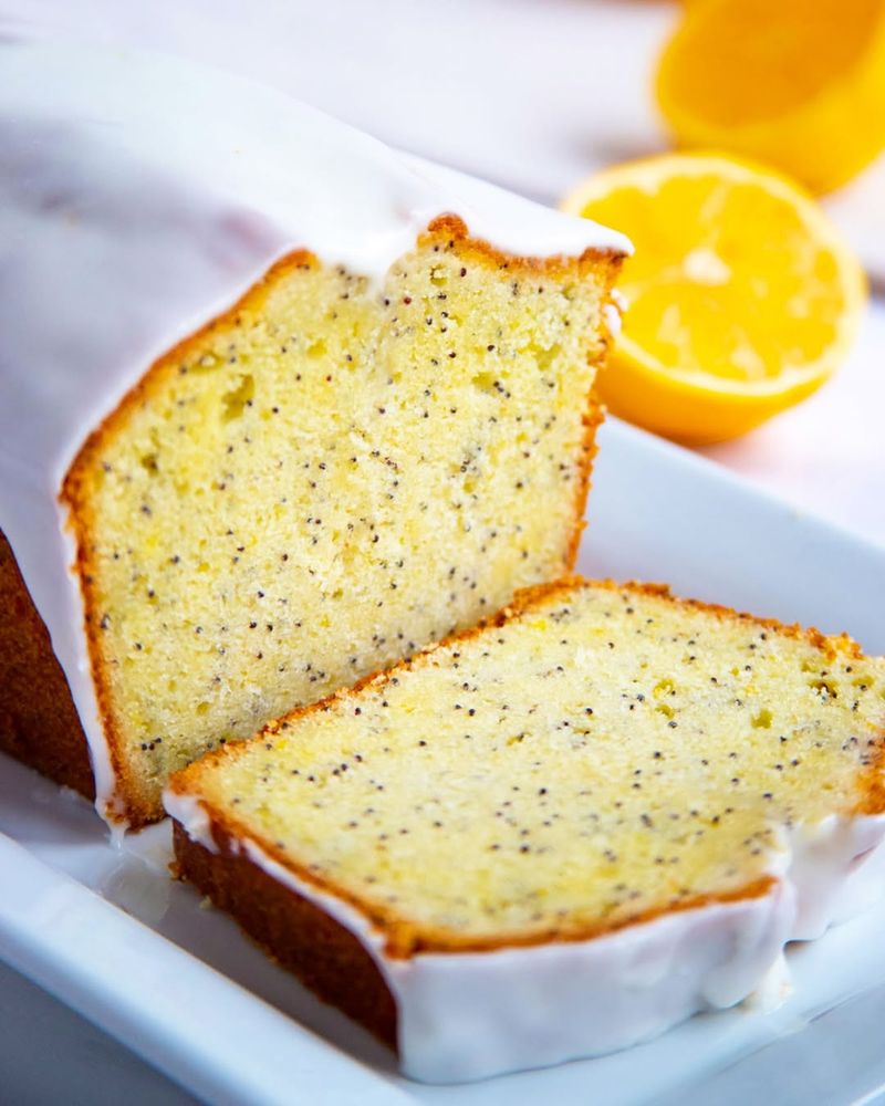 Lemon Poppy Seed Loaf Cake
