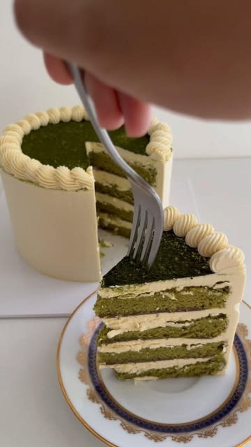 Matcha Green Tea Layer Cake