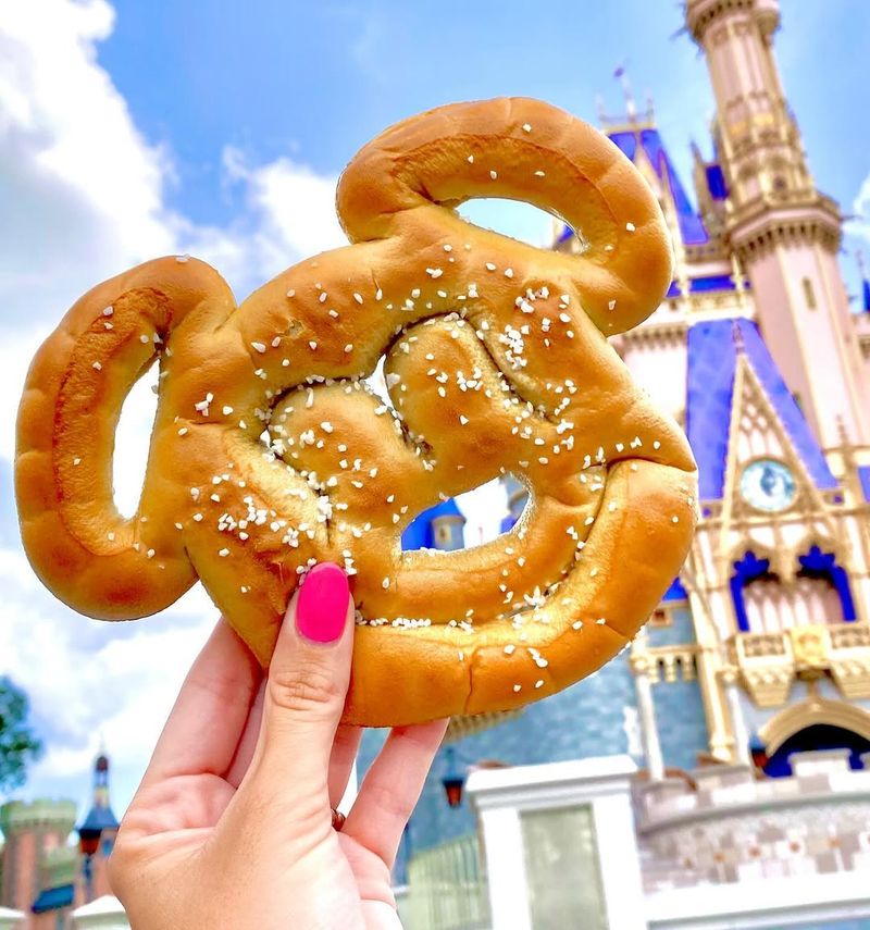 Mickey Pretzel