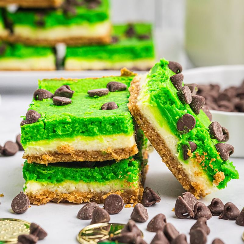 Mint Chocolate Chip Cookie Bars