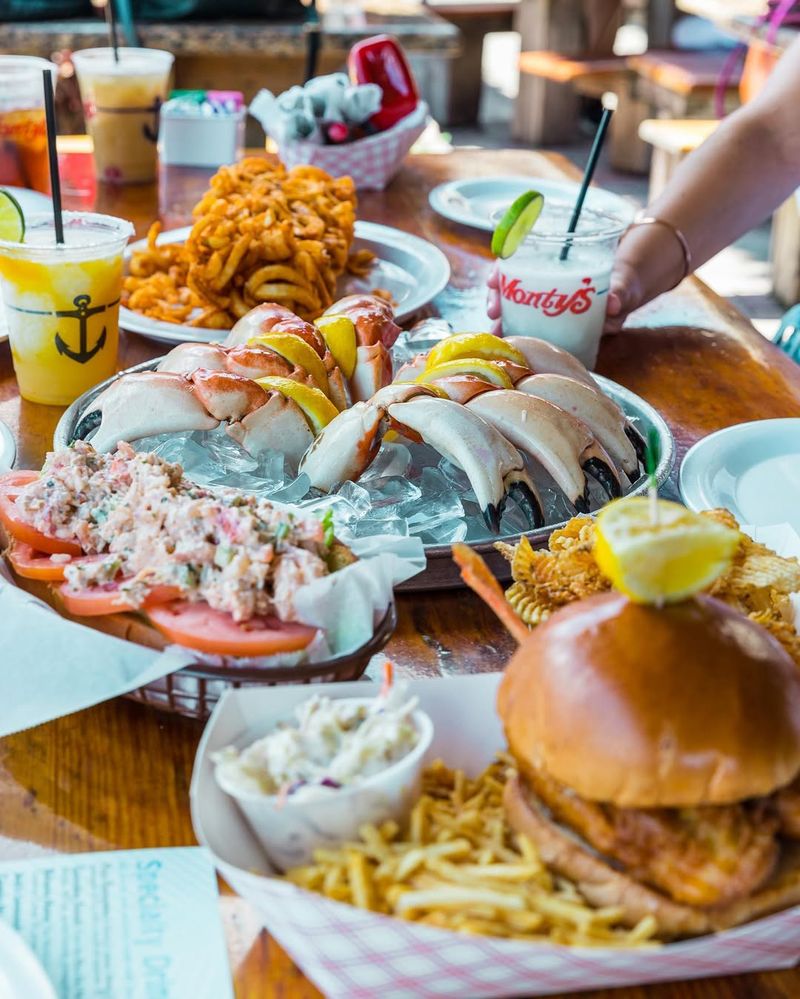 Monty's Raw Bar