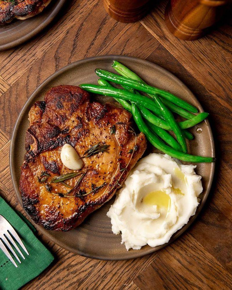 Pan-Seared Pork Chops