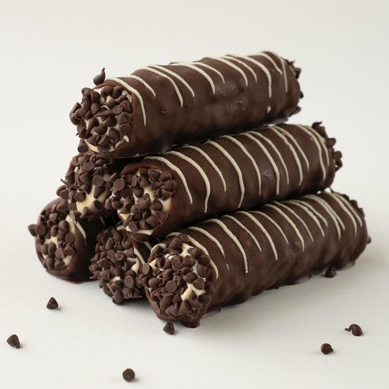 Peanut Butter Chocolate Cannoli