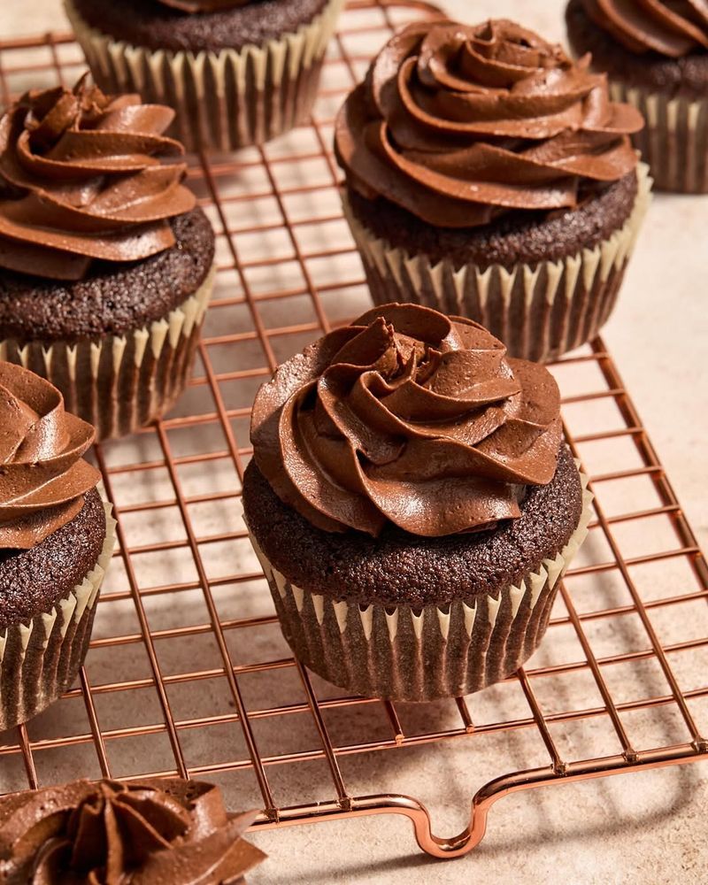 Peanut Butter Chocolate Cupcakes