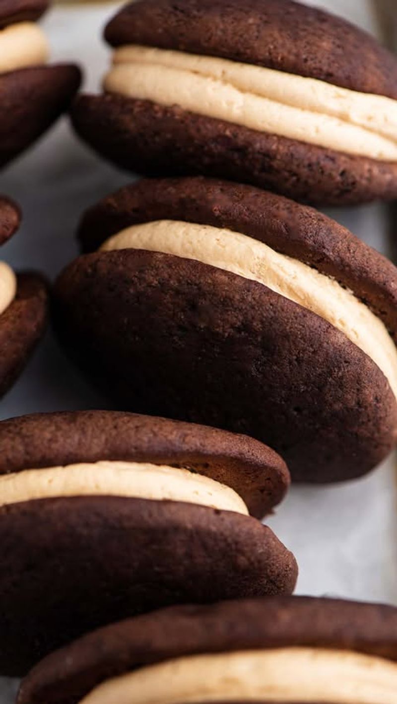 Peanut Butter Chocolate Whoopie Pies