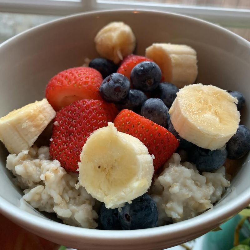 Oatmeal with Fruit