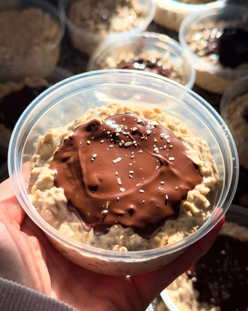 Reese’s Peanut Butter Cup Overnight Oats