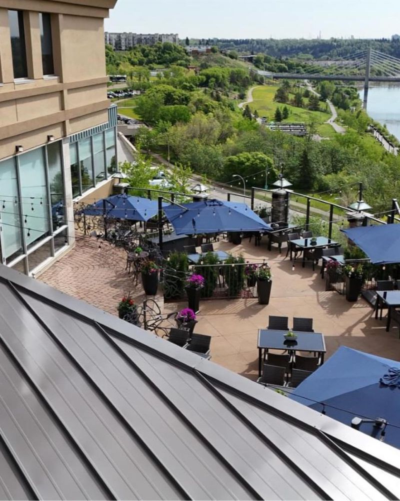 Riverside Bistro