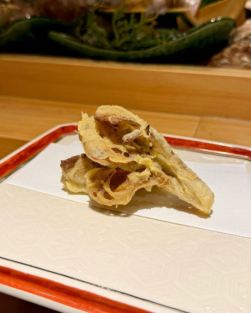 Seaweed Tempura with Wasabi Mayo