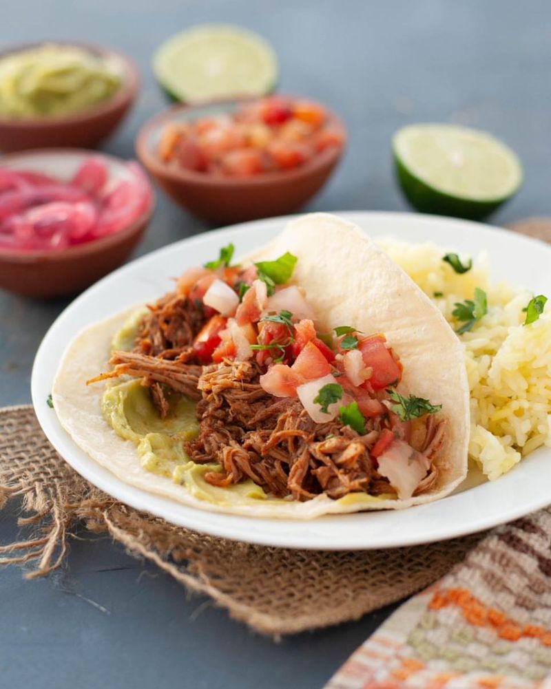 Slow Cooker Pulled Pork Tacos