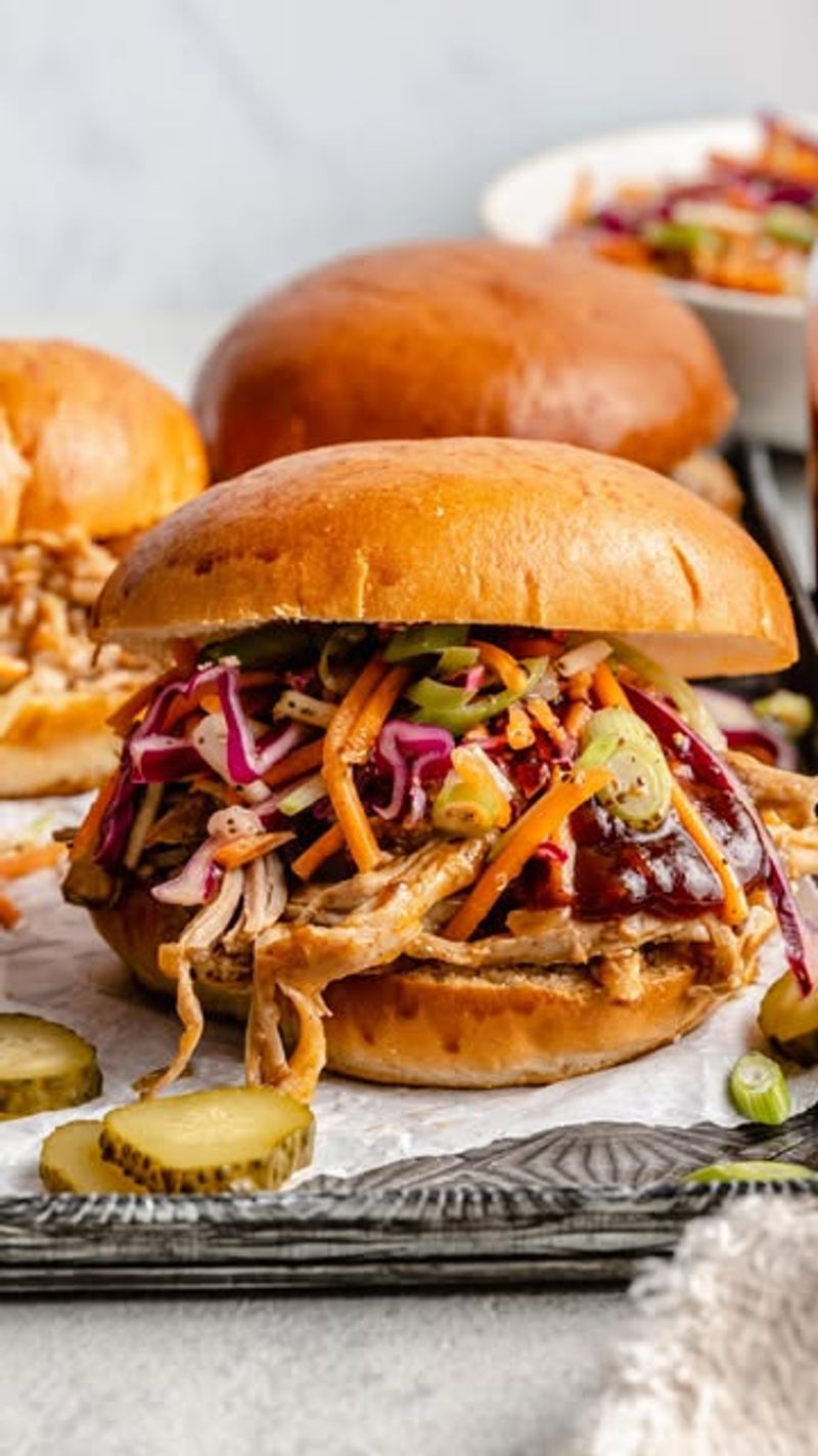 Slow Cooker Pulled Pork Sandwiches