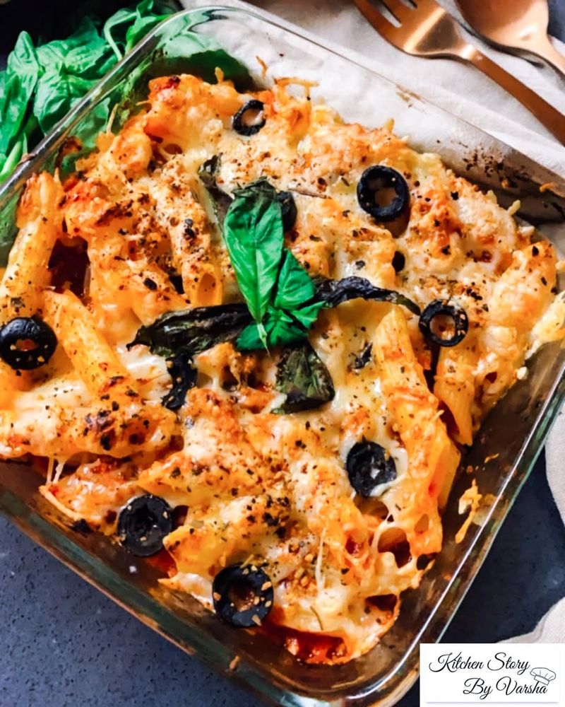 Spicy Arrabbiata Pasta Bake