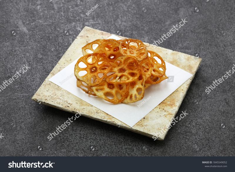 Tempura-Fried Lotus Root Chips