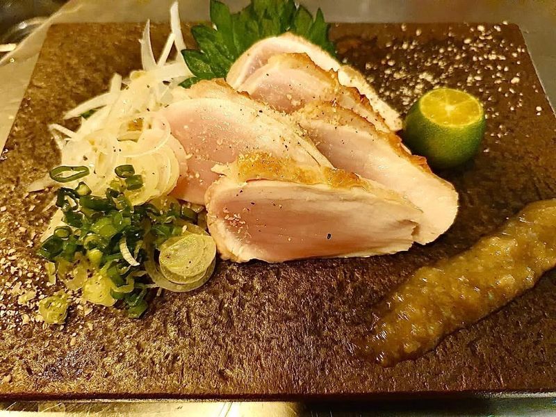 Tori Sashimi (Raw Chicken)