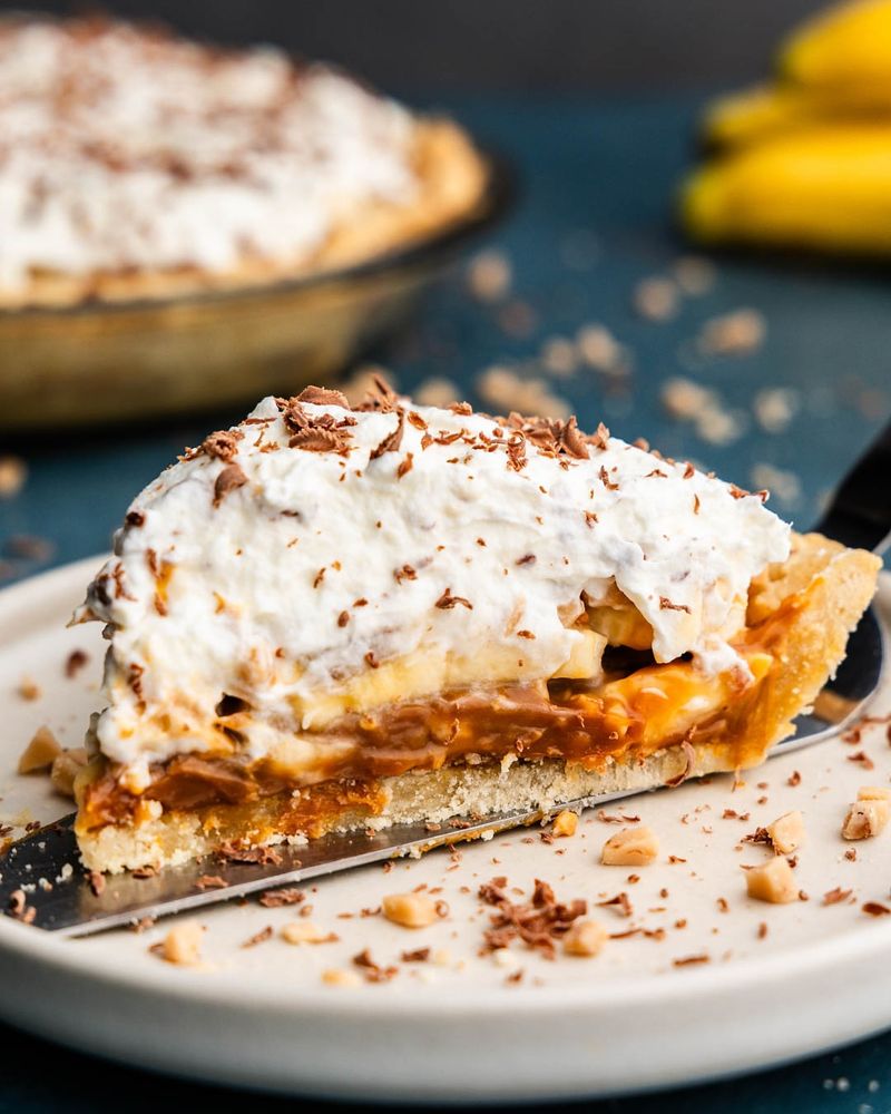 Traditional Banoffee Pie Cake