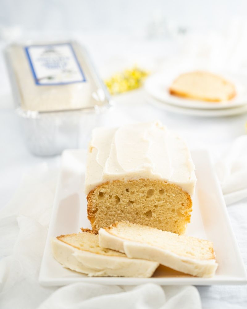 Vanilla Bean Loaf Cake