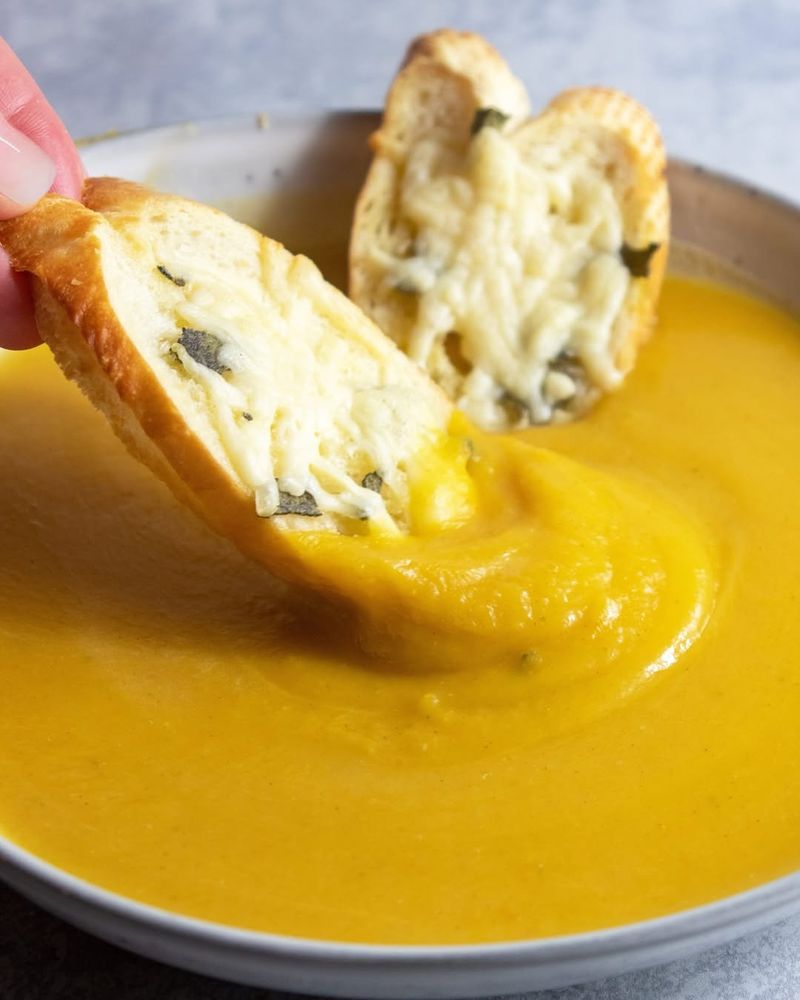 Velvety Butternut Squash Soup