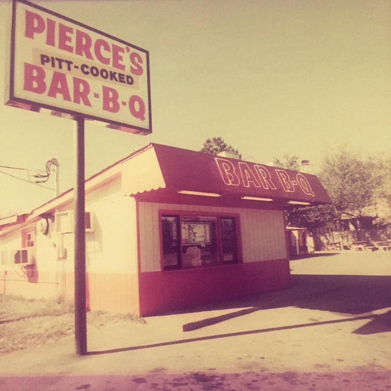 Virginia: Pierce’s Pitt Bar-B-Que