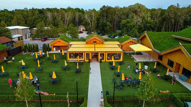 Wisconsin: Al Johnson's Swedish Restaurant