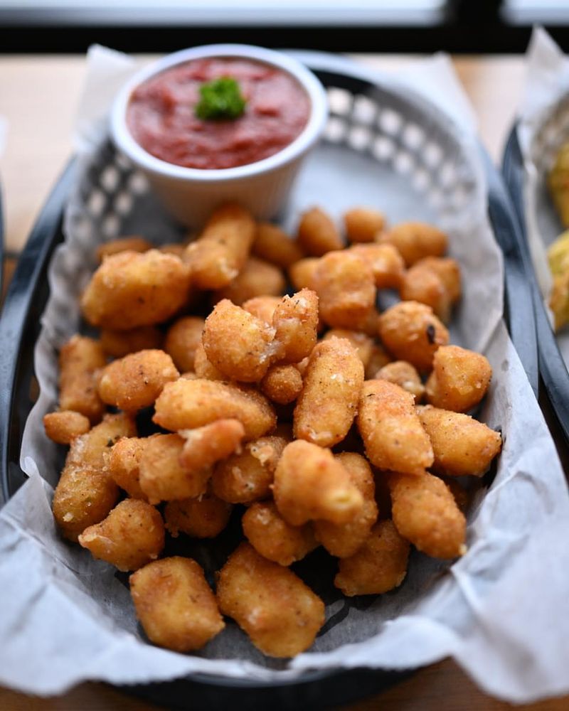 Wisconsin – Cheese Curds