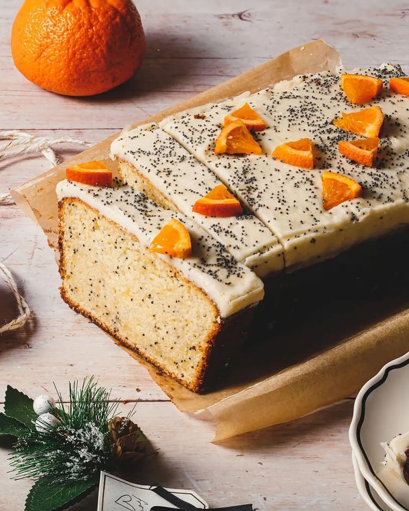 Orange and Poppy Seed Cake