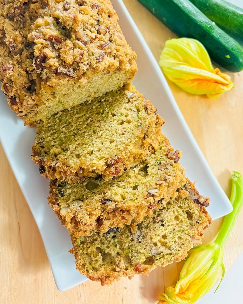 Zucchini Nut Loaf Cake
