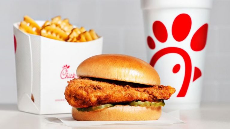 chick fil a sandwich