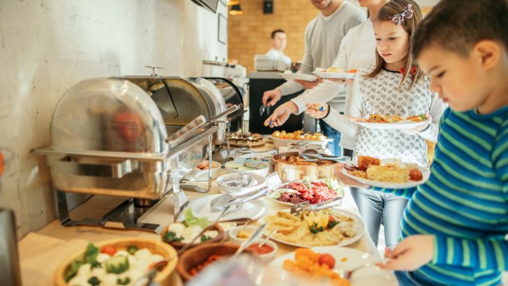 17 Things You Should Avoid Eating At Your Hotel’s Breakfast Buffet