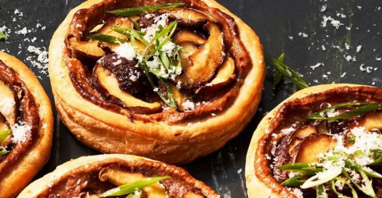 29 Simple But Delicious Ways To Use That Pack Of Puff Pastry In Your Freezer