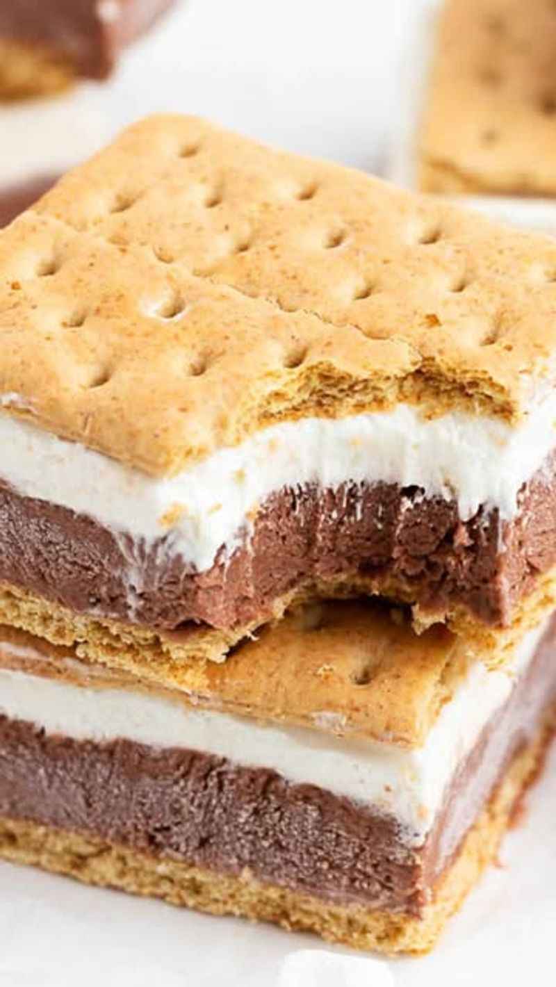 30 Irresistible Snacks The World Absolutely Loves