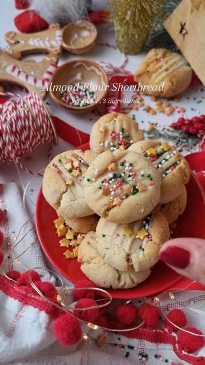 Almond Flour Shortbread