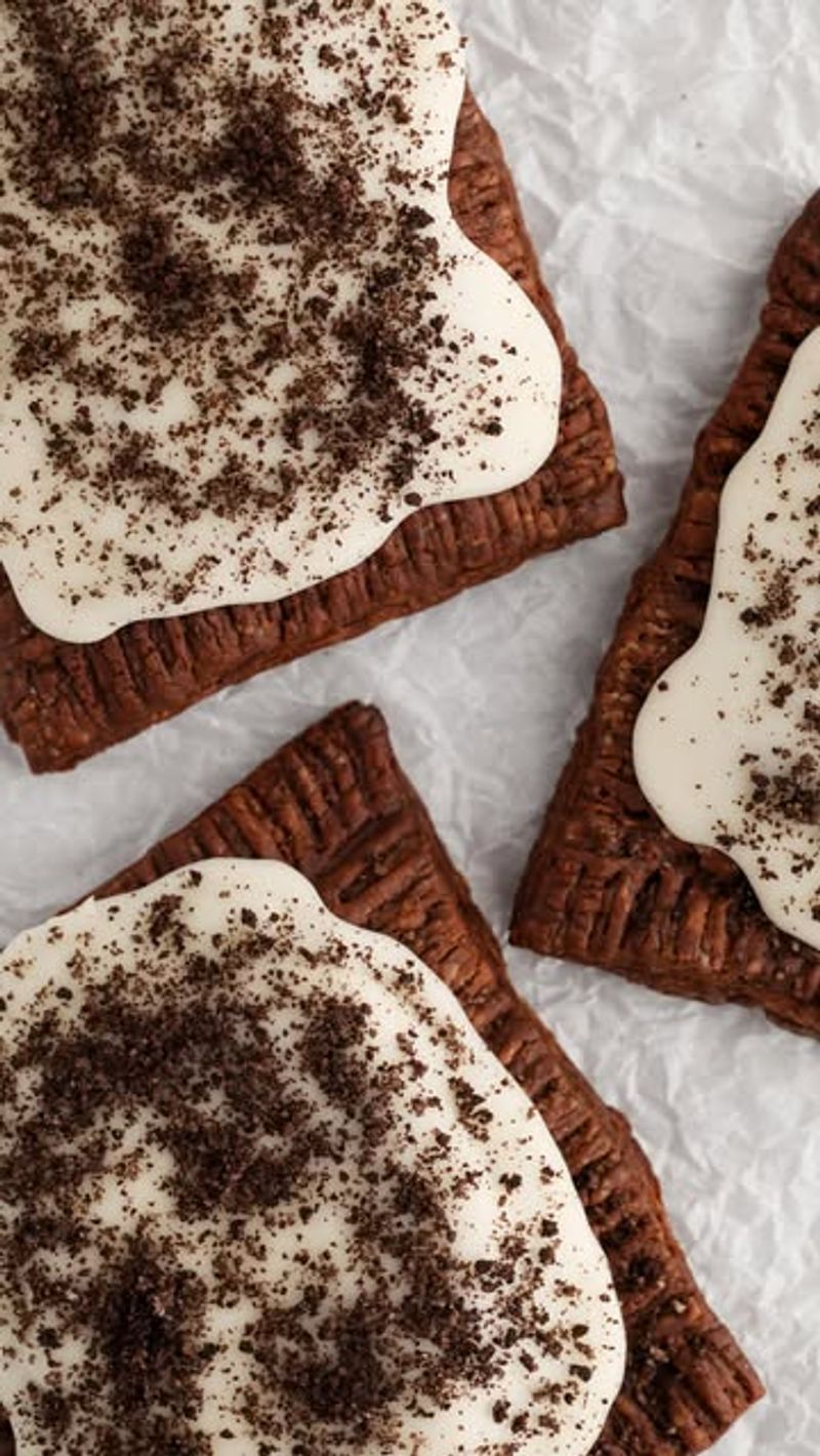 Chocolate Chip Cookie Dough Pop-Tarts