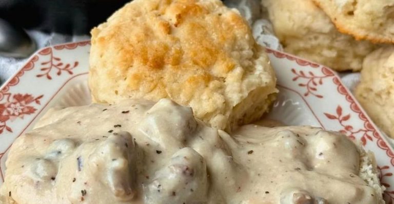 Biscuits And Gravy: 18 Things You Might Not Know About The Southern Staple