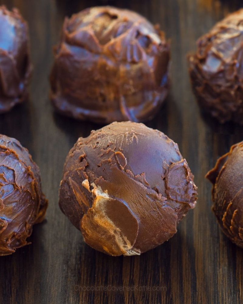 Chocolate Coconut Fat Bombs