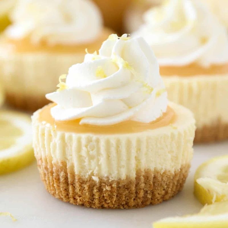 No-Bake Lemon Cheesecake Bites