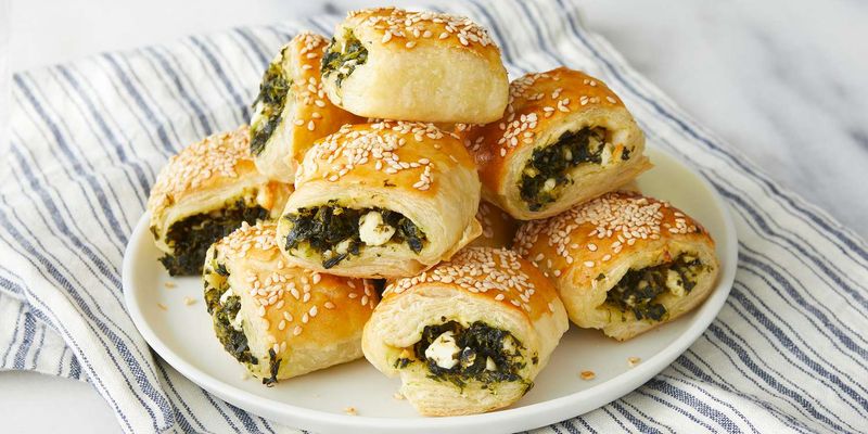 Spinach And Feta Puff Pastry Parcels