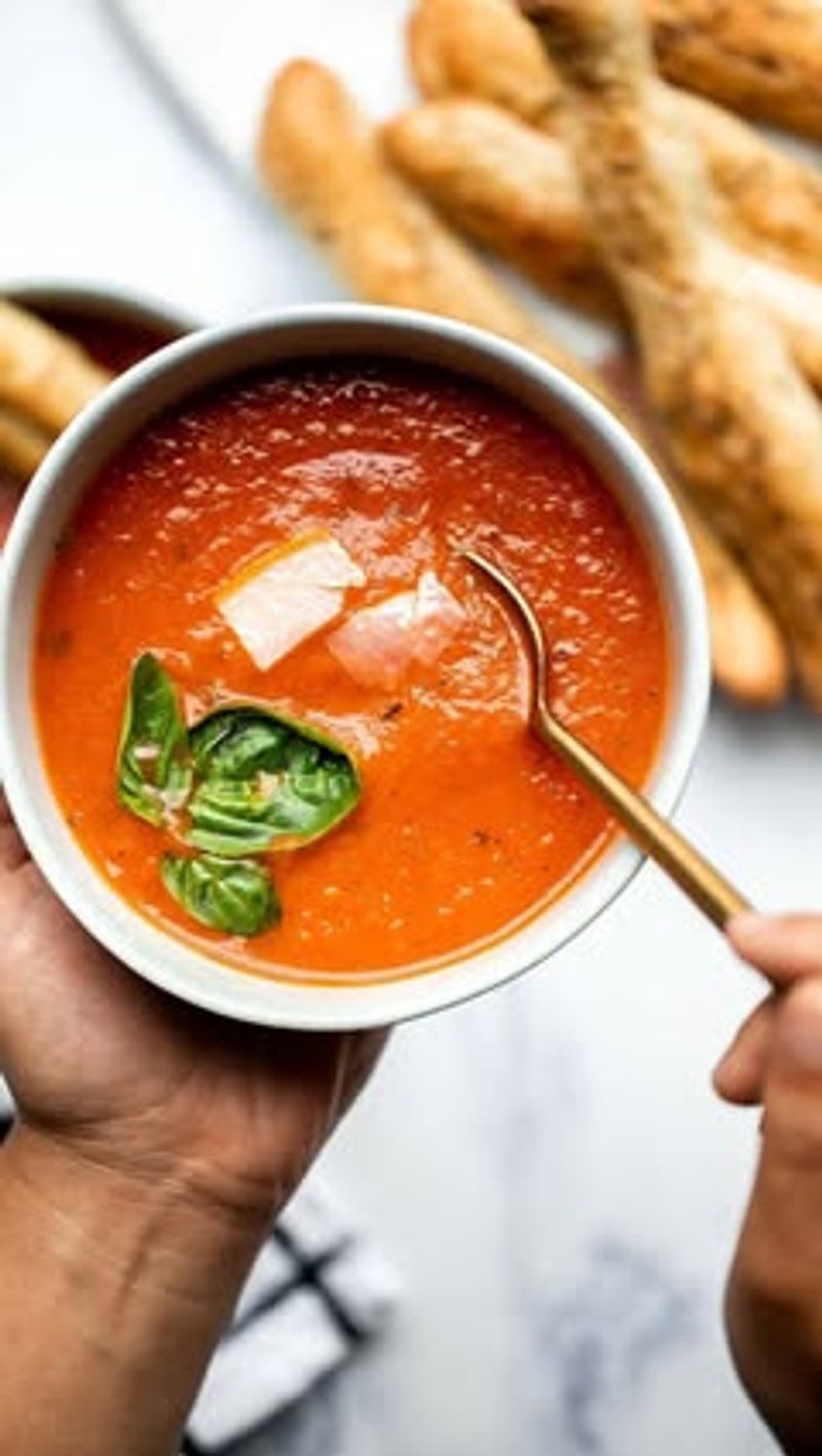 Tomato Basil Soup