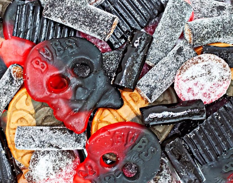 Licorice Pieces