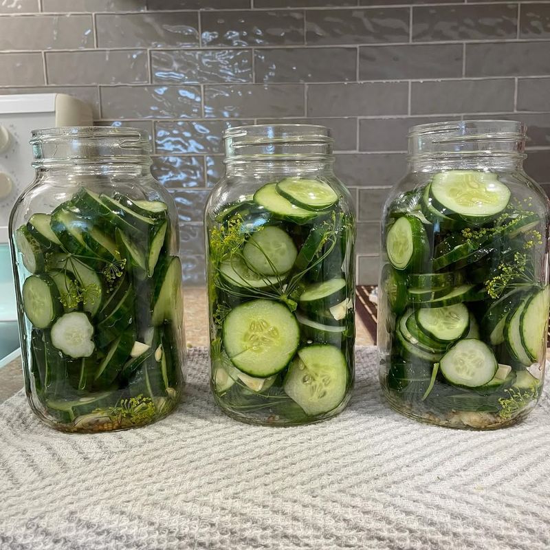 Spicy Jalapeño Pickles
