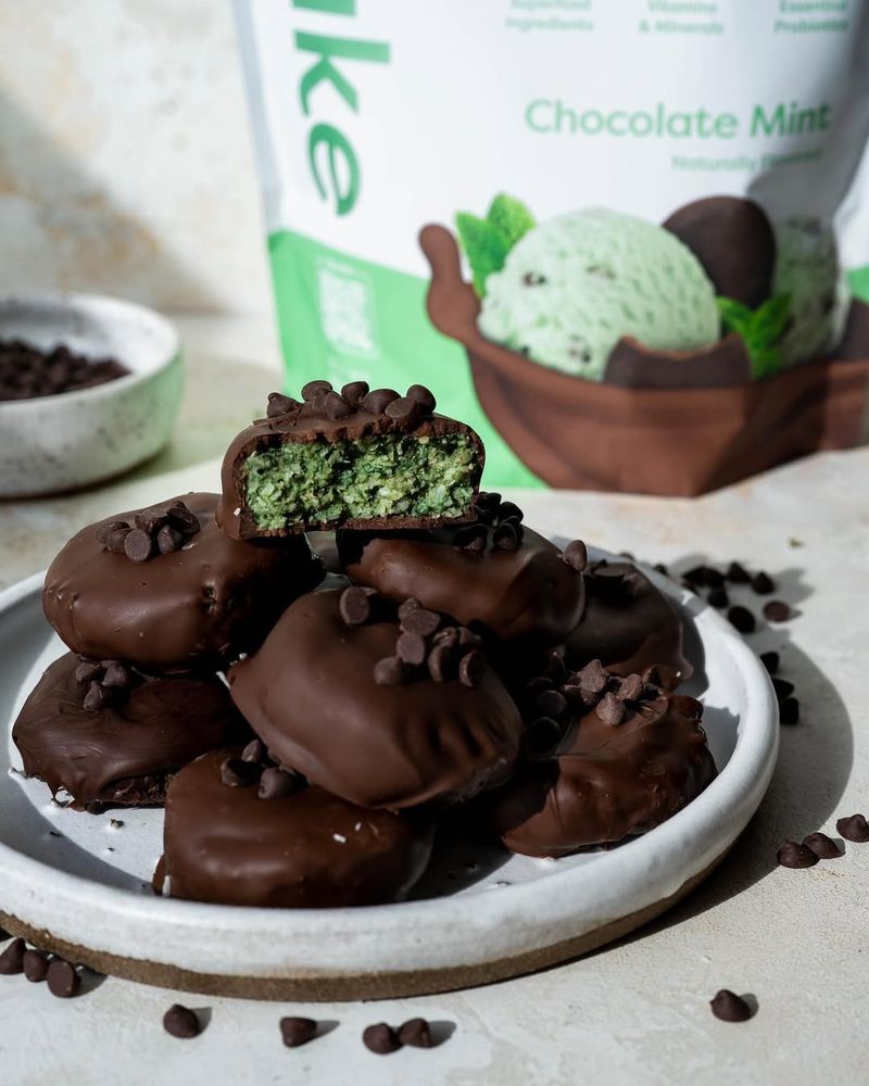 Coconut Mint Chocolate Cookies