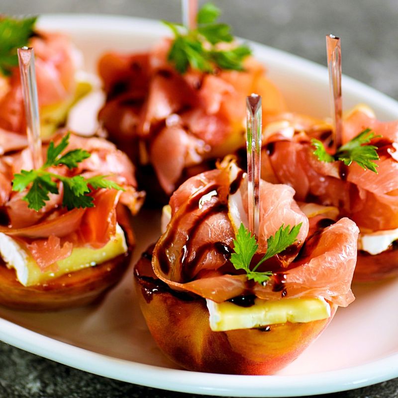 Peach And Prosciutto Bites