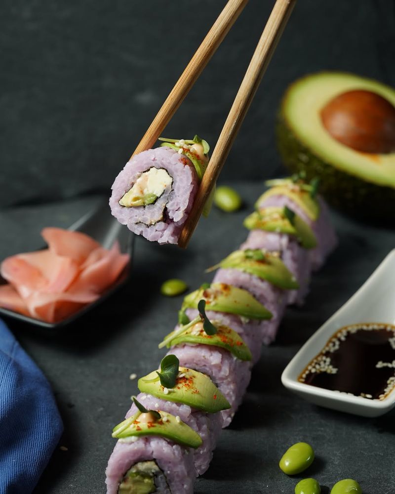 Avocado And Edamame Sushi Rolls