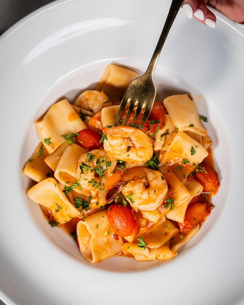 Paccheri Ripieni Di Gamberi